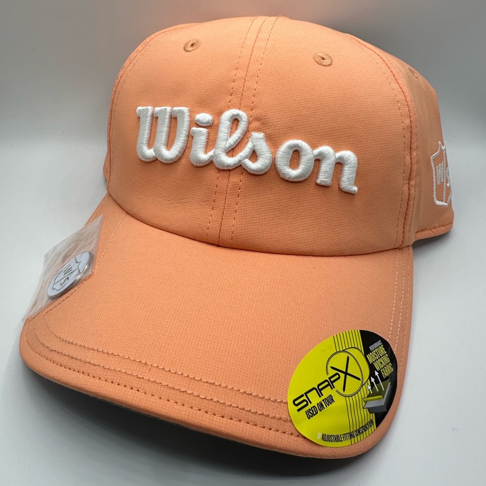 Wilson Golf Cap with ball marker